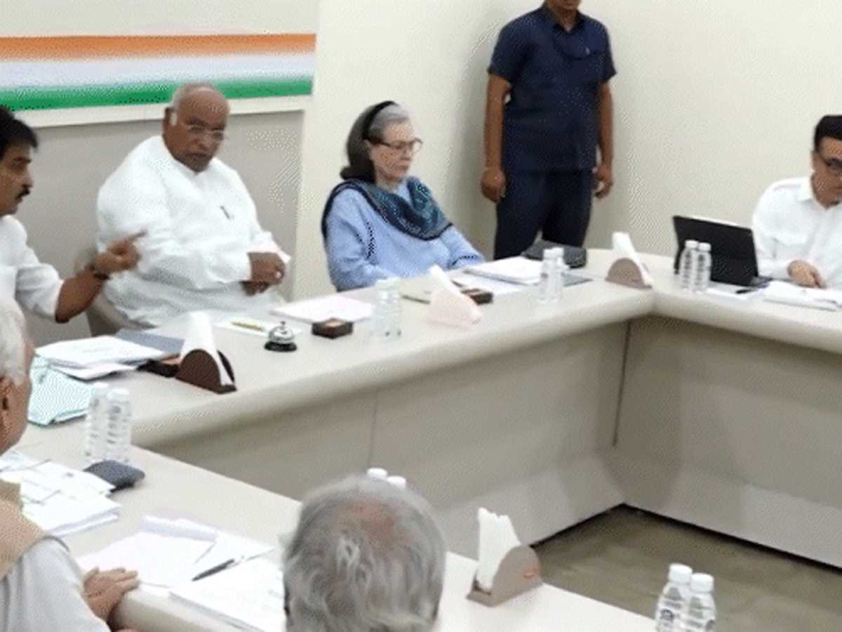 हरियाणा चुनाव के लिए कांग्रेस ने जारी की 31 उम्मीदवारों की पहली सूची, विनेश फोगाट को जुलाना से टिकट